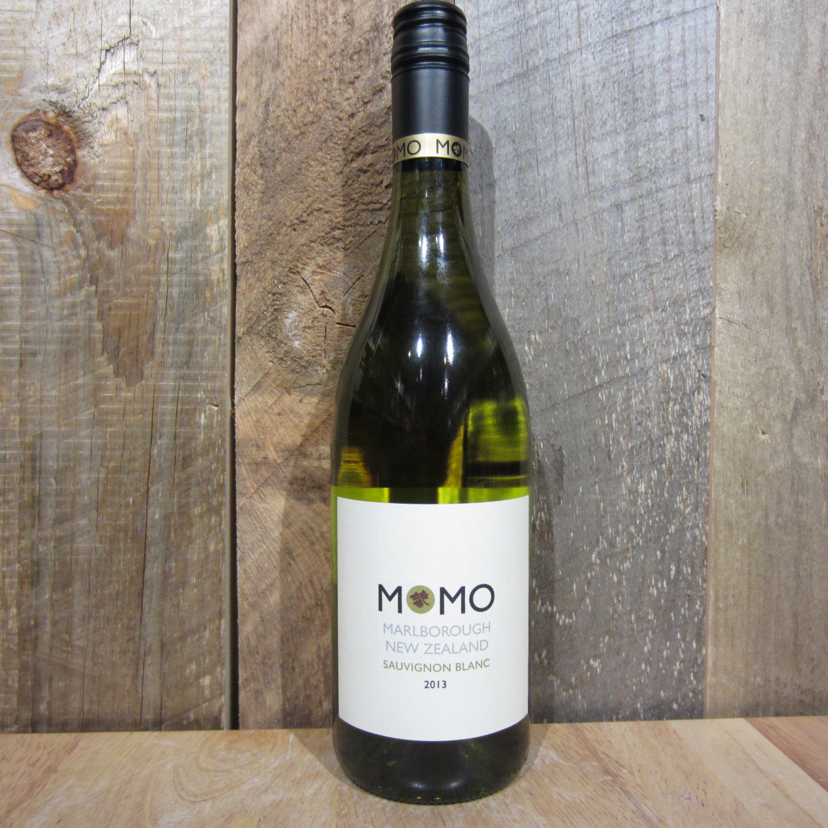 Momo Sauvignon Blanc 750ml - Oak and Barrel