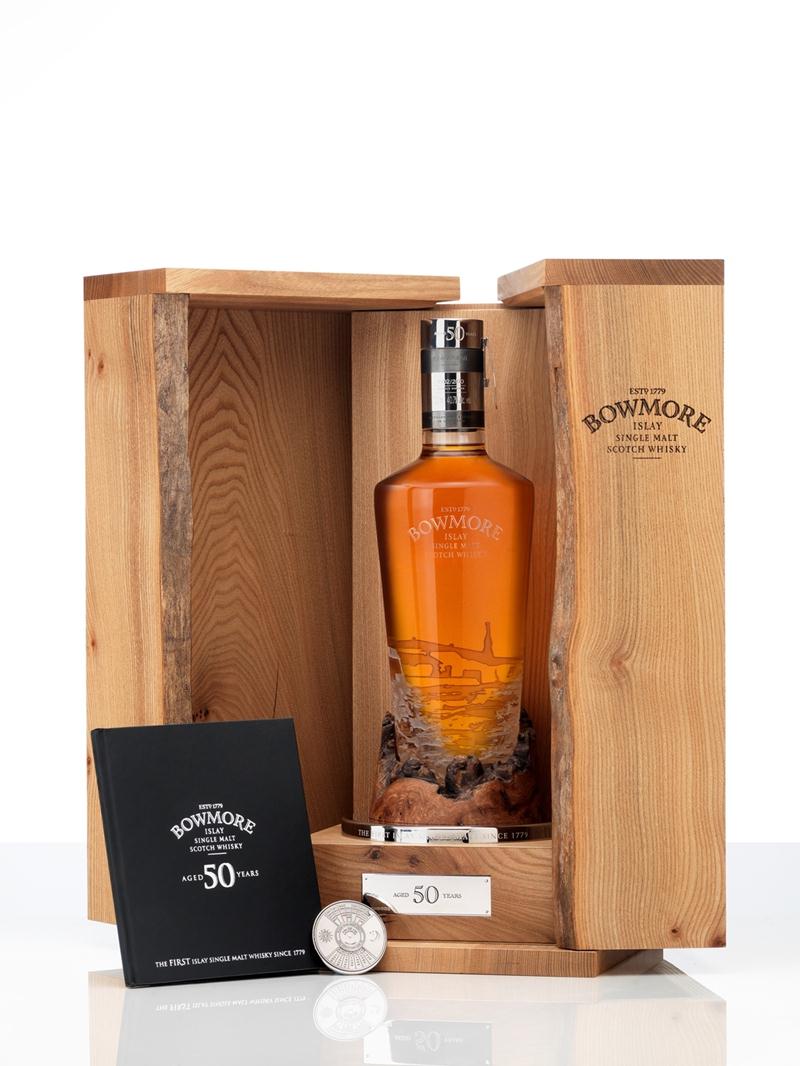 Bowmore 50 years 1