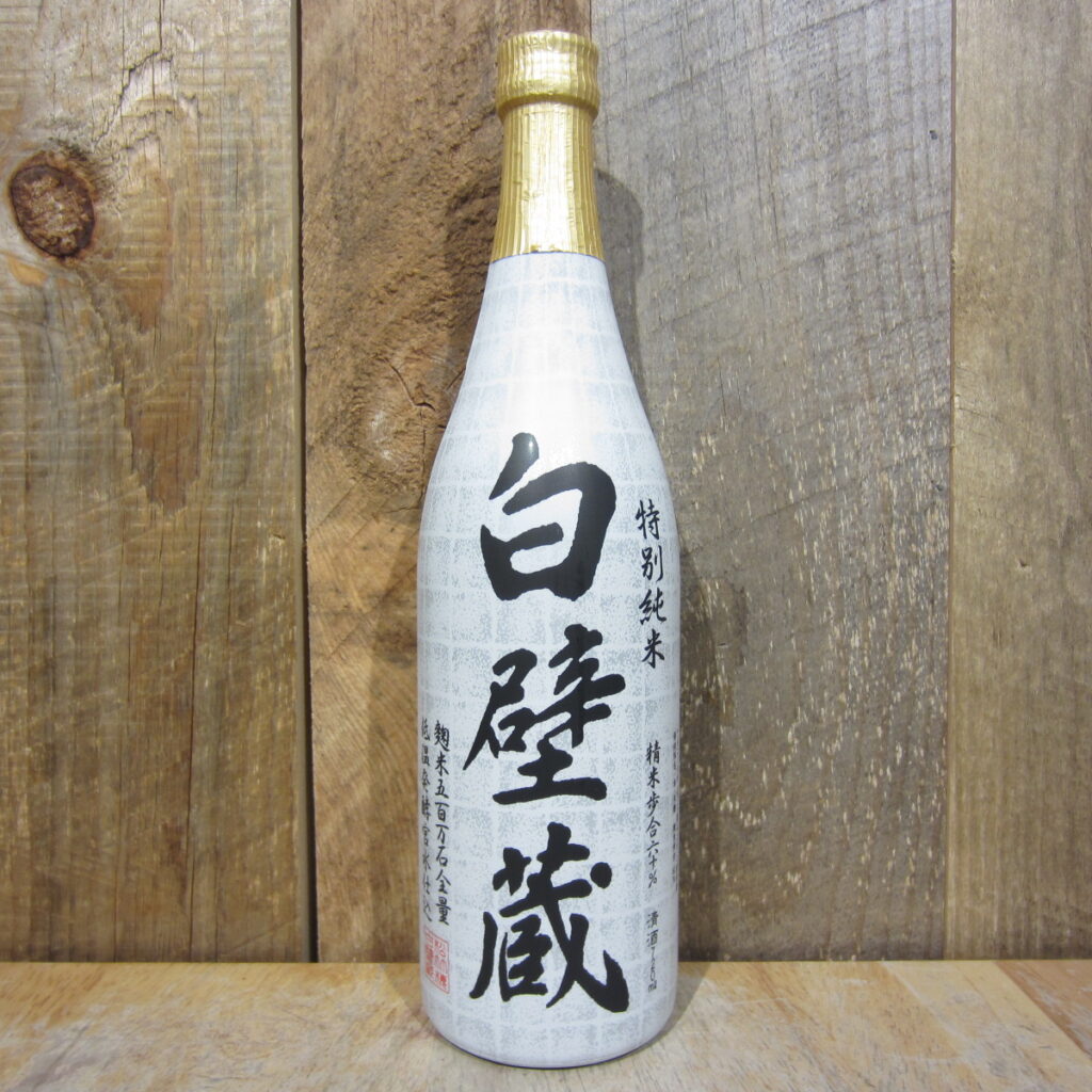 Shirakabe Gura Tokubetsu Junmai 720ml - Oak and Barrel