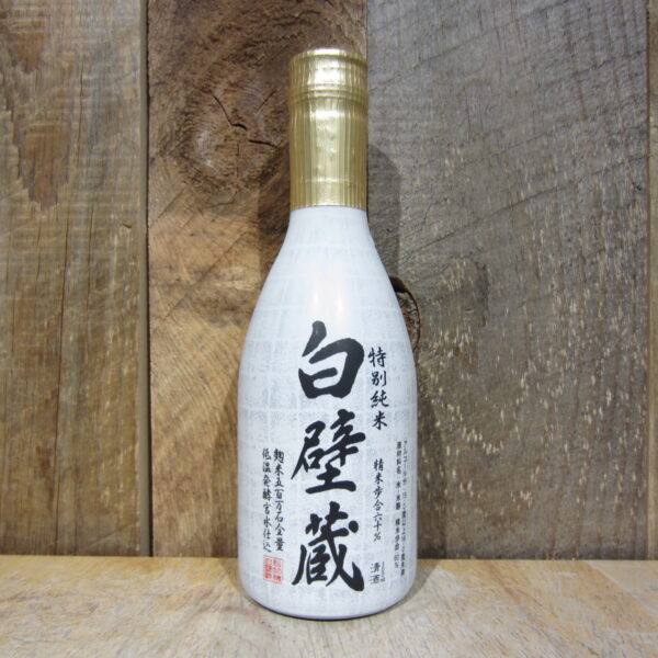 SHIRAKABE GURA TOKUBETSU JUNMAI 300ML