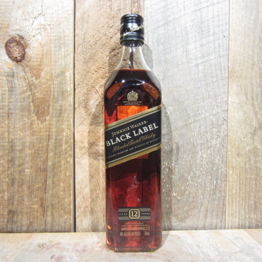 Johnnie Walker Black Label 750ml／Red Johnnie Walker Black Label 750ml - Oak and Barrel