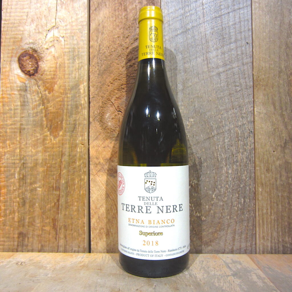 Tenuta Terre Nere Etna bianco Le Vigne Niche Tenuta Terre Nere Etna bianco Le Vigne Niche