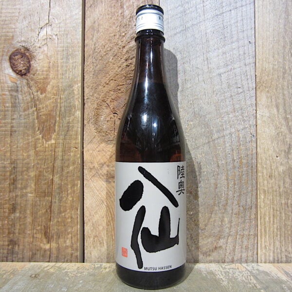 Hachinohe Shuzo Mutsu Hassen Black Label Junmai Ginjo